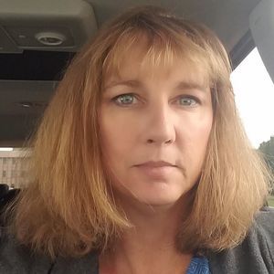 Meet your Posher, Deirdre